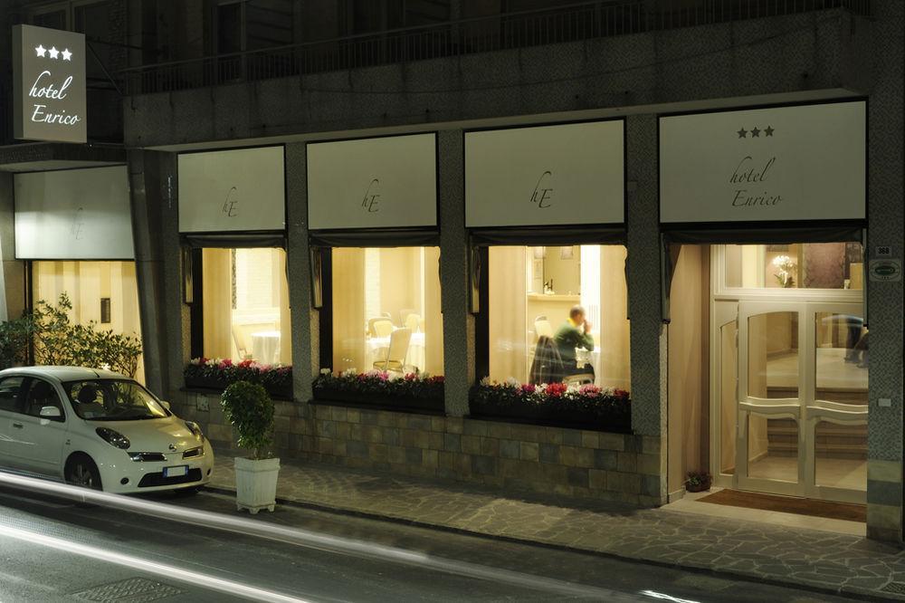 Hotel Enrico Alassio Exterior foto