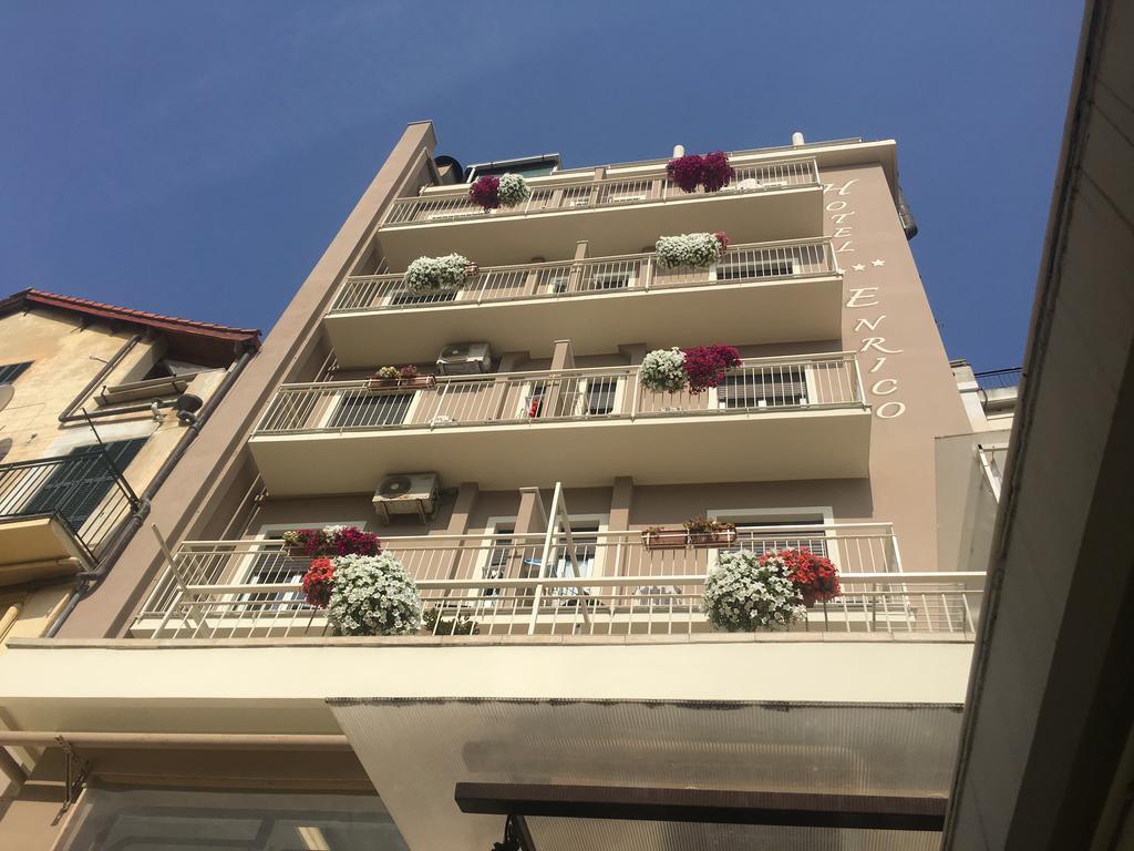 Hotel Enrico Alassio Exterior foto